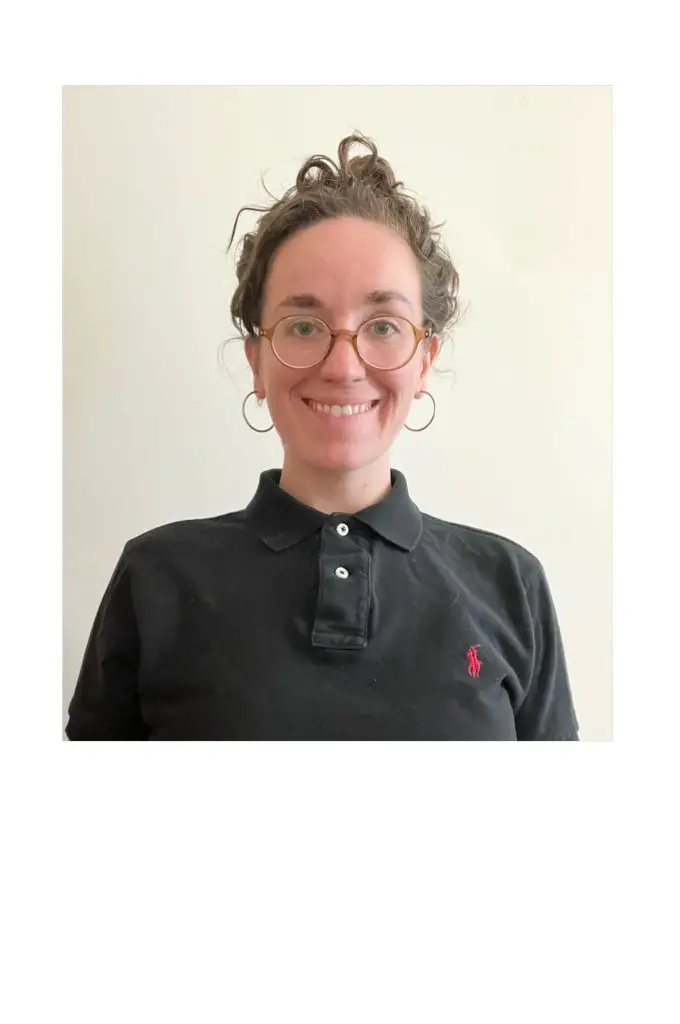 Laura Thompson, Acupuncture, Acupuncturist